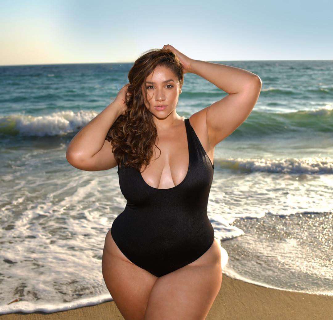 Erica Lauren, American Plus Size Curvy Model, Plus Size Mom, MBA, Modeling